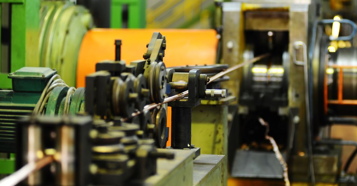 Overall Equipment Effectiveness: Maximize Operational Efficiency with OEE and AI